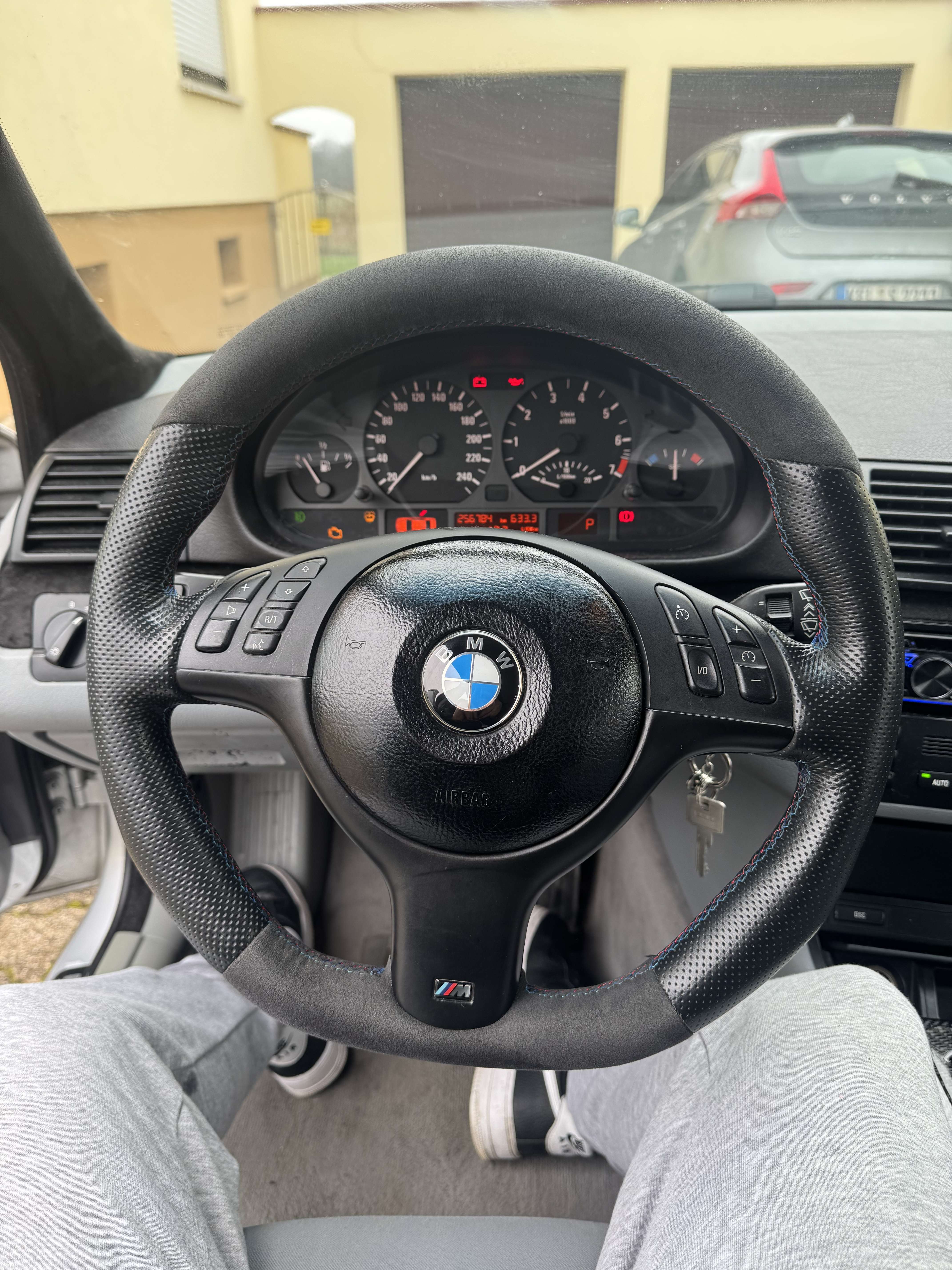 Second hand Bmw 3 Series 