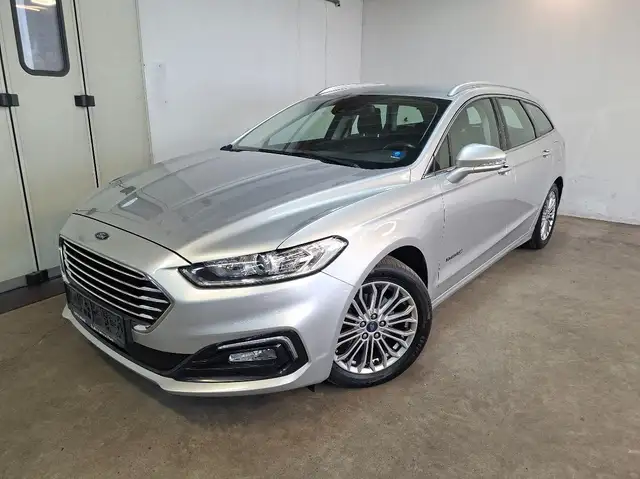 Ford Mondeo Kombi Hybrid Titanium, Winter-Paket
