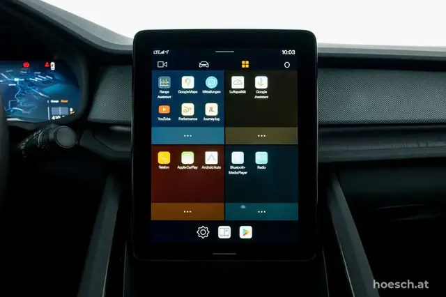 Polestar 2 view 15