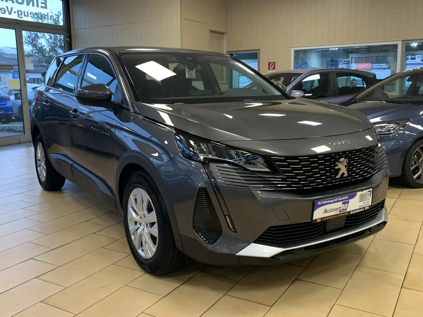 Peugeot 5008 Active Pack*7Sitzer*dig.Cockpit*CarPlay Gris - 2