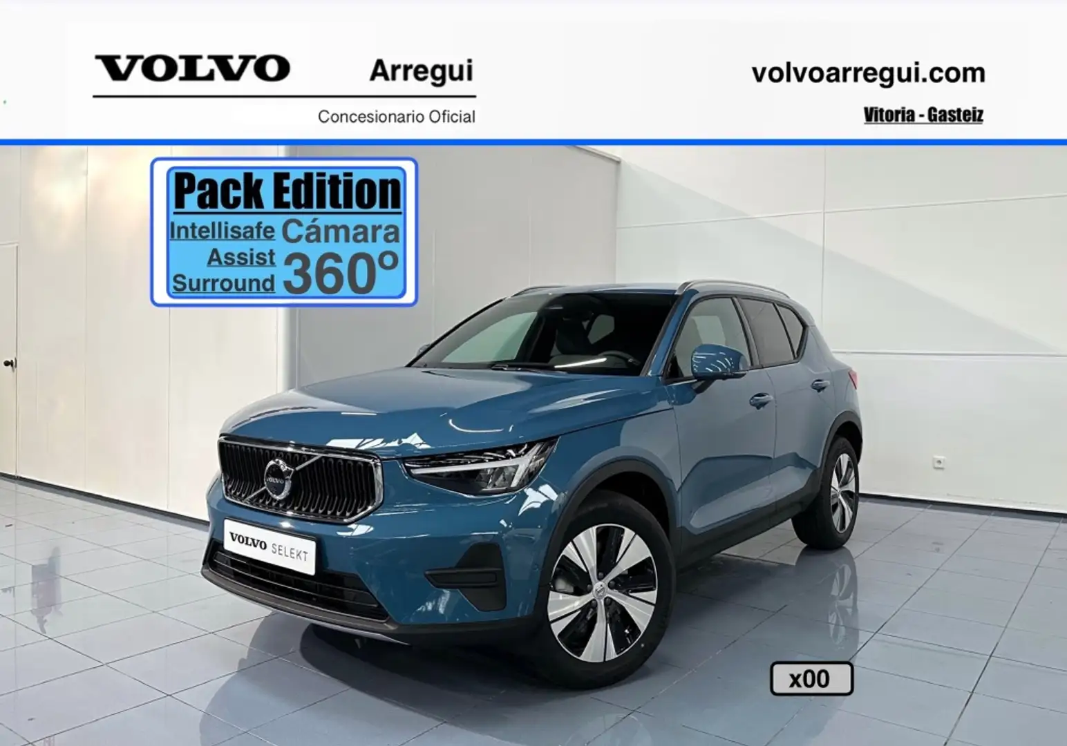Volvo XC40 B3 Core Aut. Kék - 1