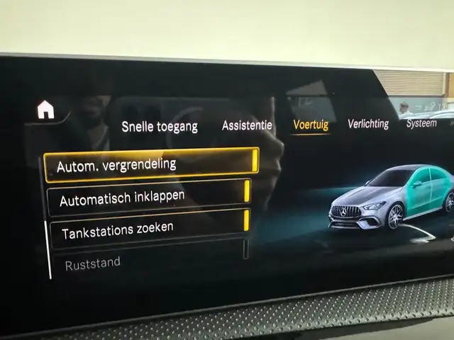 Mercedes-Benz CLA view 29