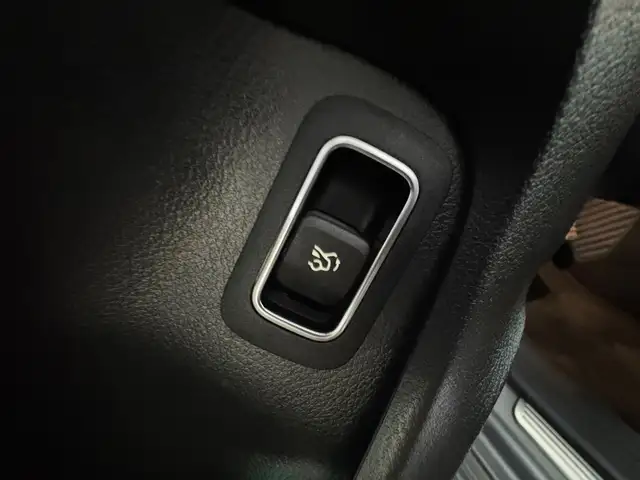 Mercedes-Benz CLA view 18