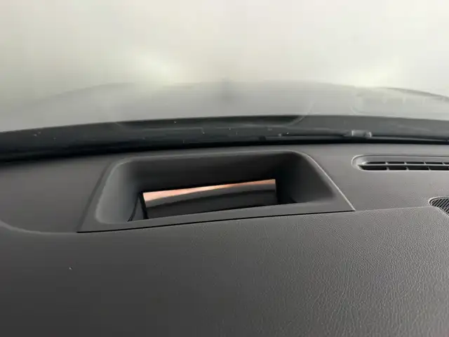 Mercedes-Benz CLA view 16