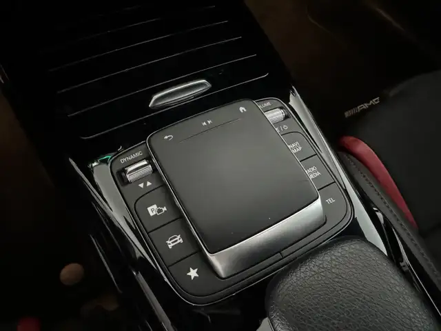 Mercedes-Benz CLA view 15