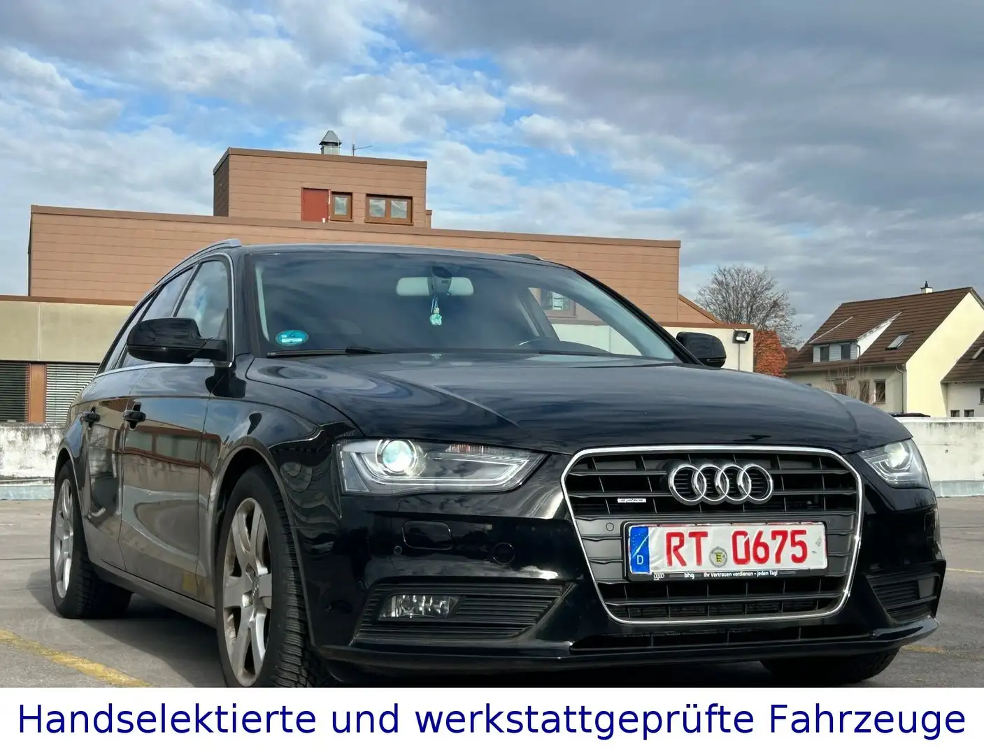 Audi A4 Avant 2.0 TDI quattro S-Tronic AHK Noir - 1