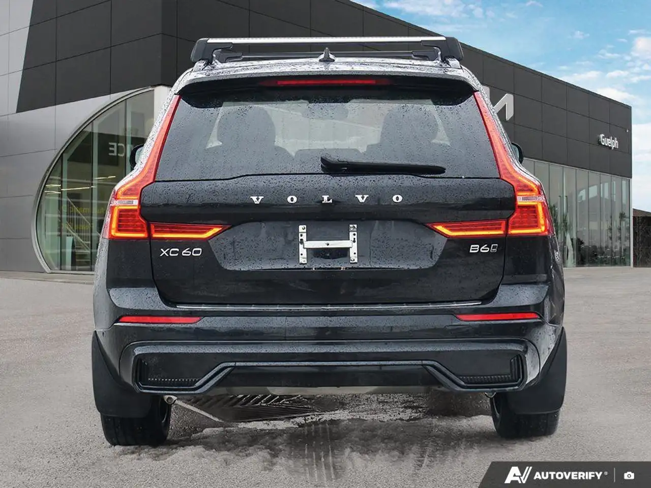 Volvo XC60 снимка Volvo XC60