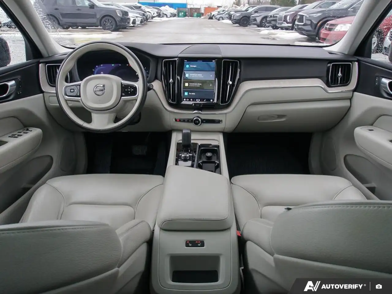 Volvo XC60 снимка Volvo XC60