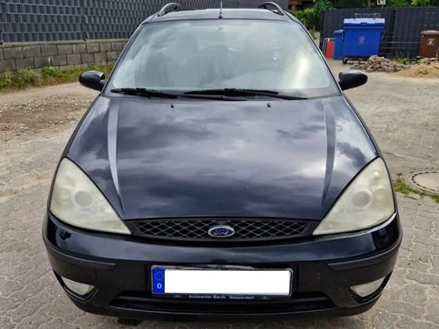 Ford Focus Focus Kombi 2,0 mit Klima und Xenon Schwarz - 2