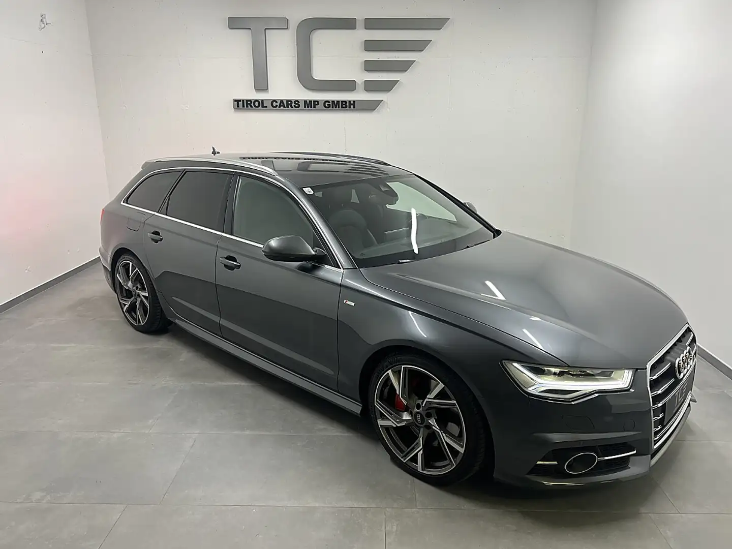 Audi A6 Avant 3,0 TDI clean Diesel Quattro S LINE, Face... Grau - 1