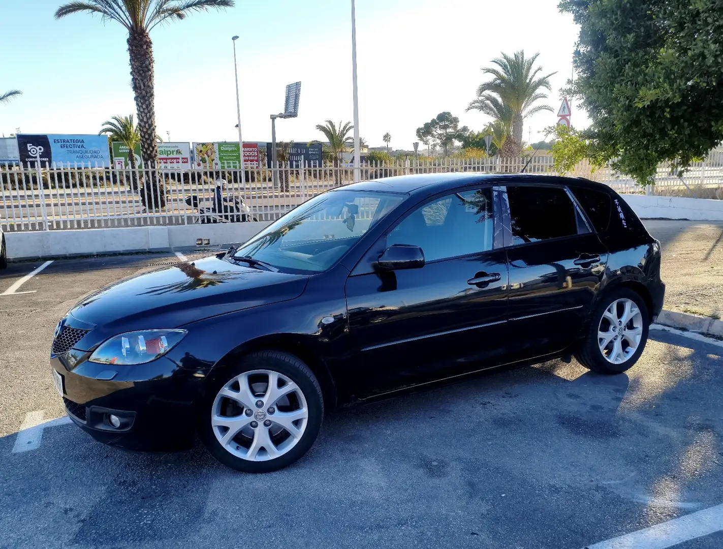 Mazda 3 2.0 Sport Active - 2