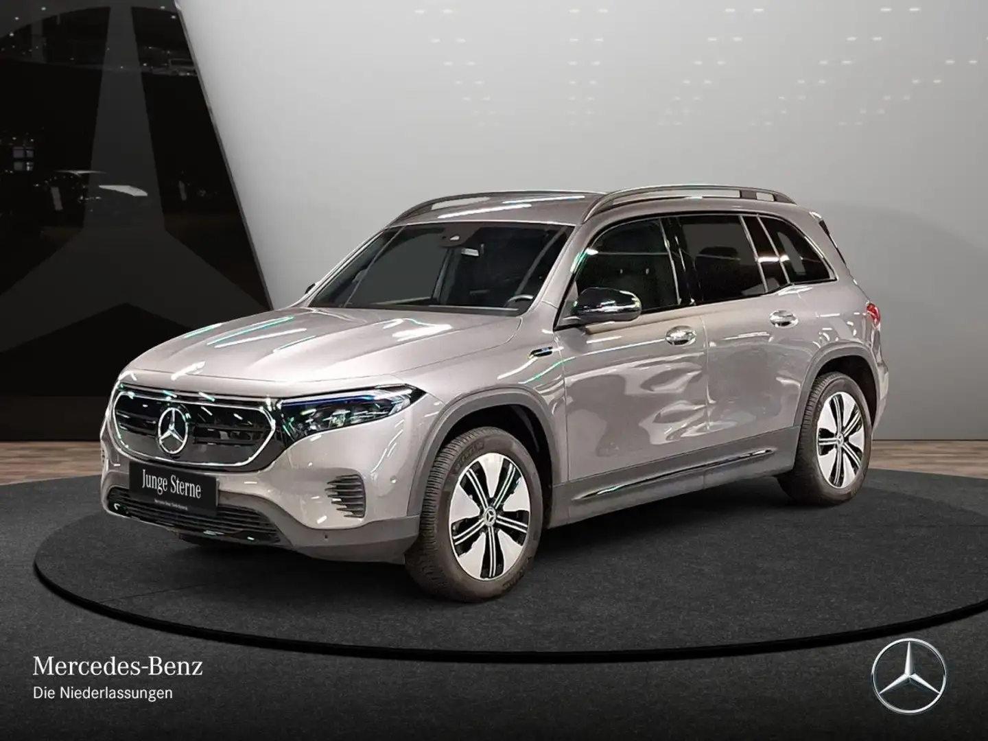 Mercedes-Benz EQB 250 ELECTRICART+NIGHT+PLUS-PAKET+KAMERA+SPUR Grau - 2