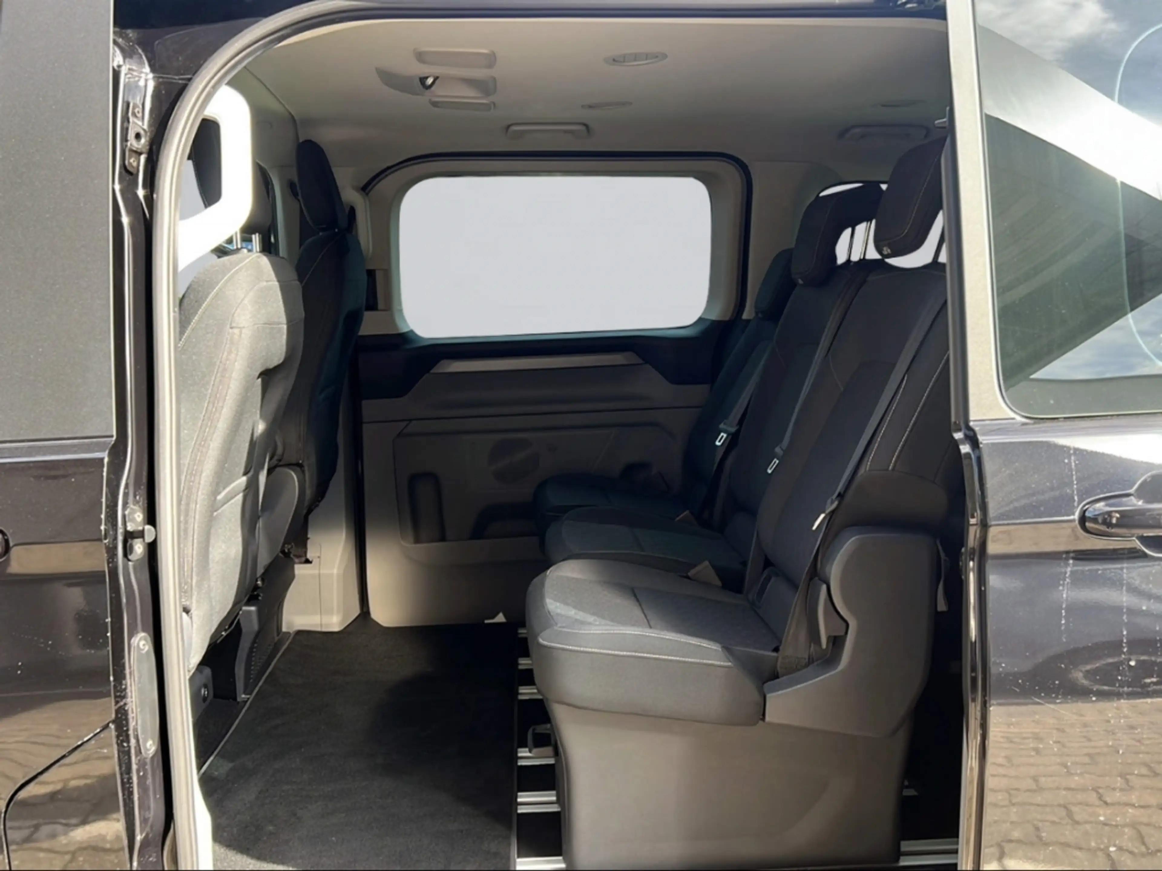 Ford Tourneo Custom Bus 320 L1 Titanium AWD 170PS Auto.Navi LED ACC Me — photo 9