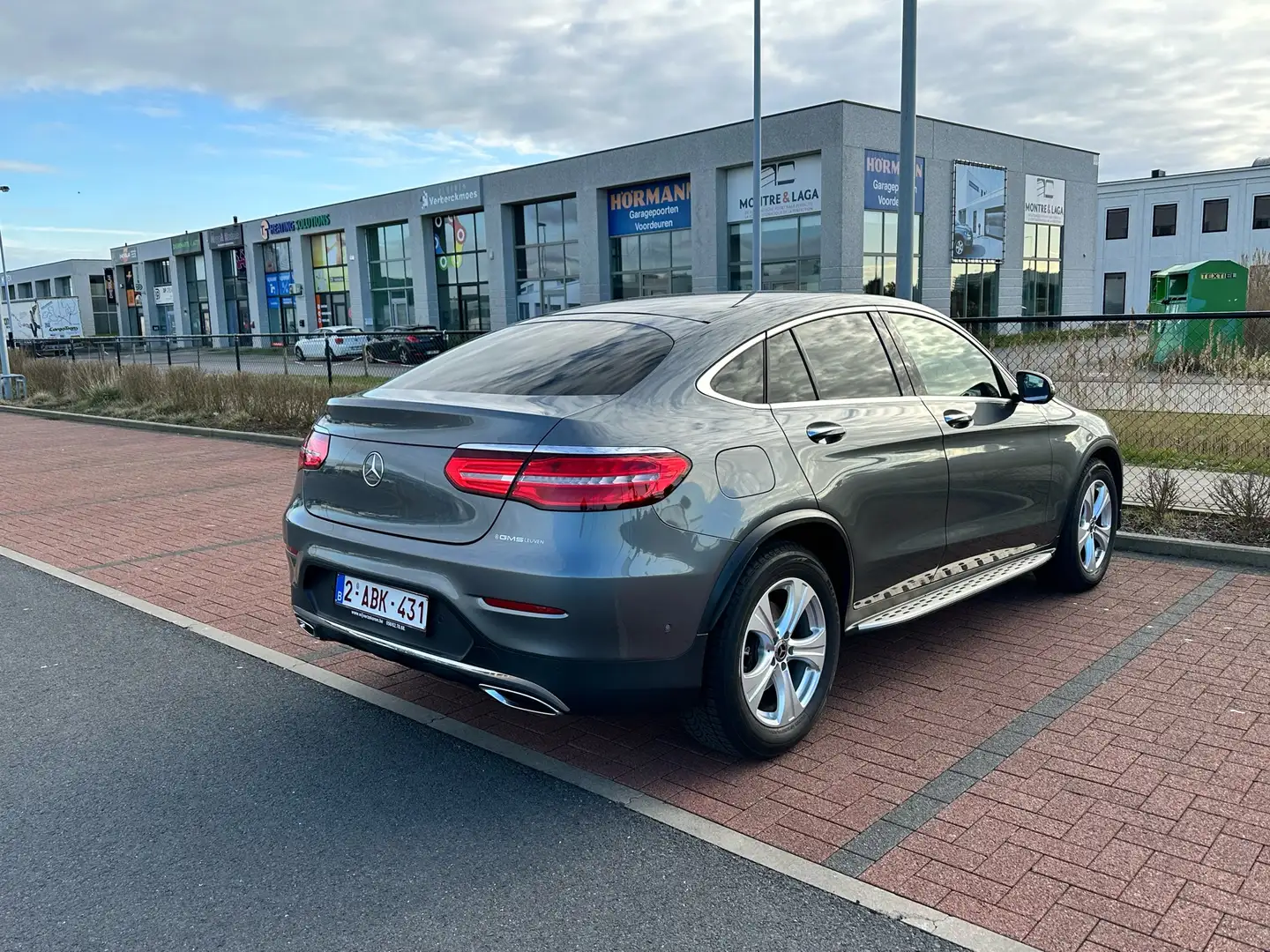 Mercedes-Benz GLC 250 d 4Matic 9G-TRONIC AMG Line - 2