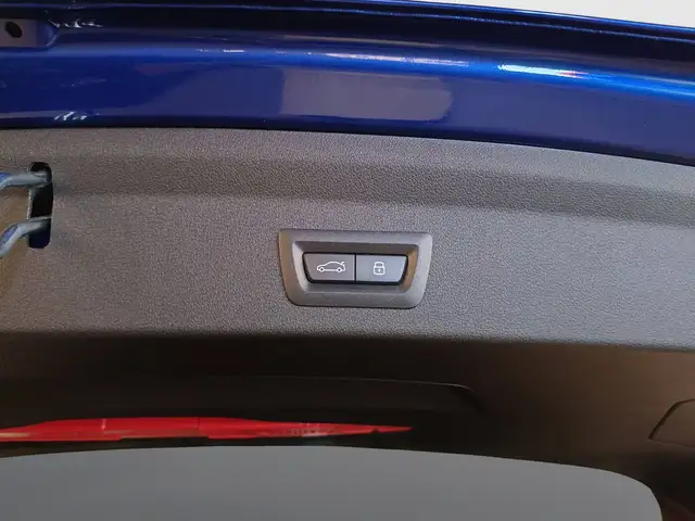 BMW 1 Series view 15