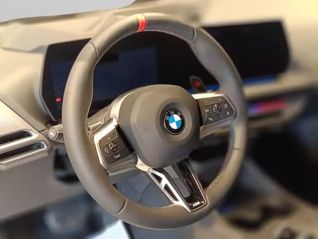 BMW 1 Series view 12