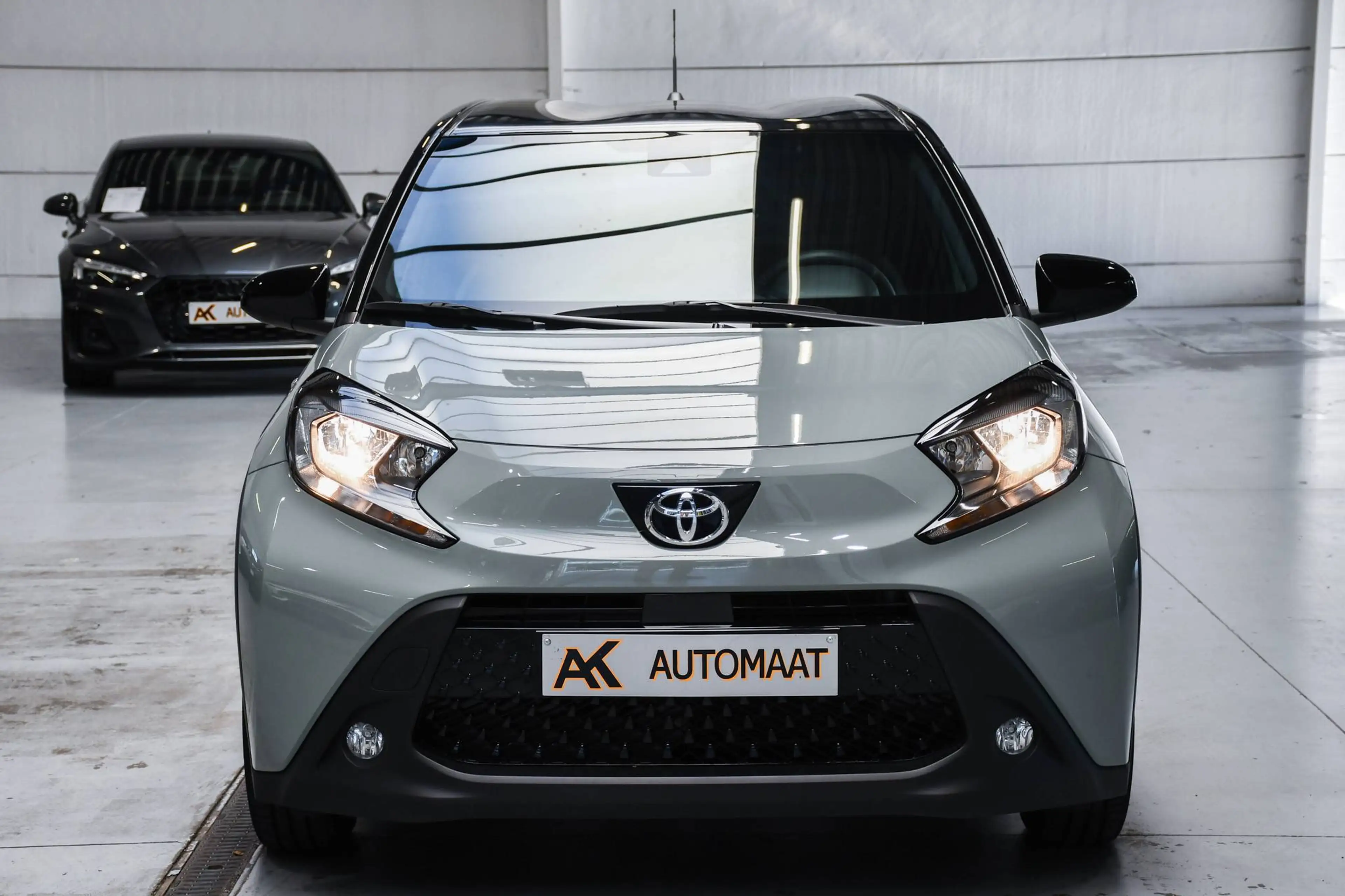 Toyota Aygo X Aygo X Air-Pulse + Tech Pack - NAVIGATIE VIA SMARTLINK / CAMERA / ACC / AIRCO — photo 4