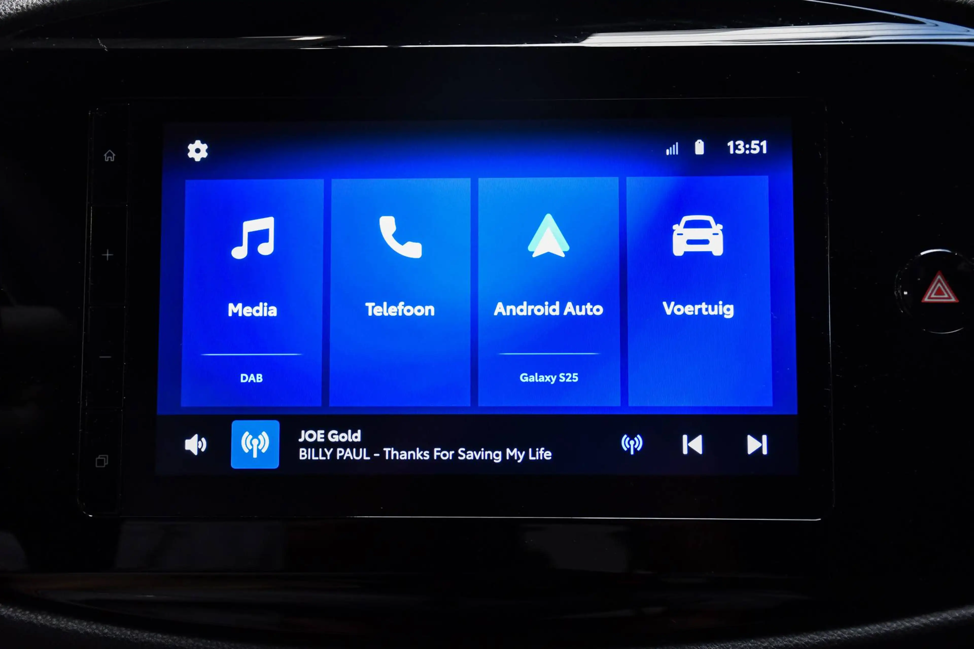 Toyota Aygo X Aygo X Air-Pulse + Tech Pack - NAVIGATIE VIA SMARTLINK / CAMERA / ACC / AIRCO — photo 11