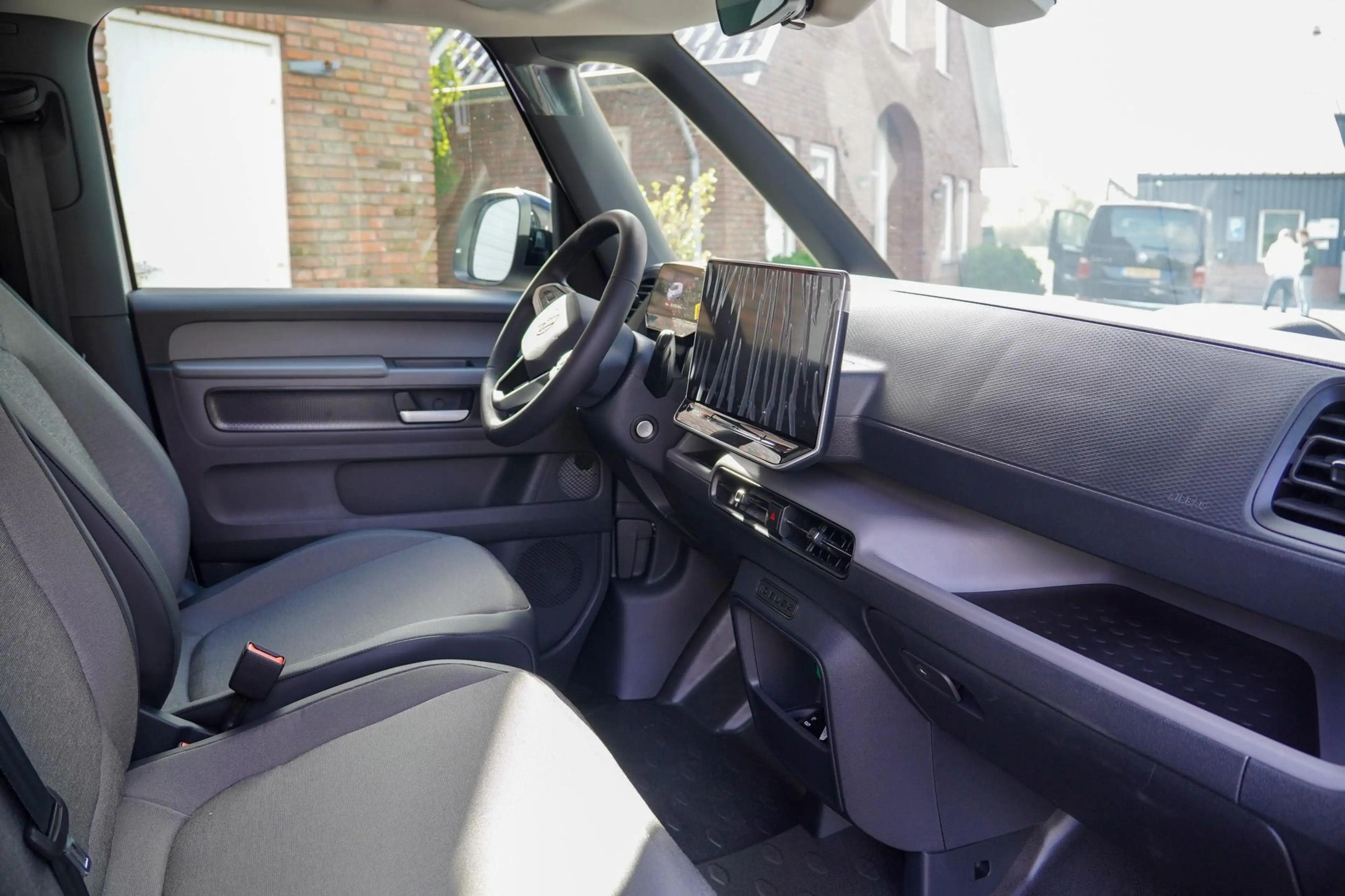 Volkswagen ID. Buzz Cargo 79 kWh 286PK L1H1 A-Deuren Side Assist ACC Travel — photo 5