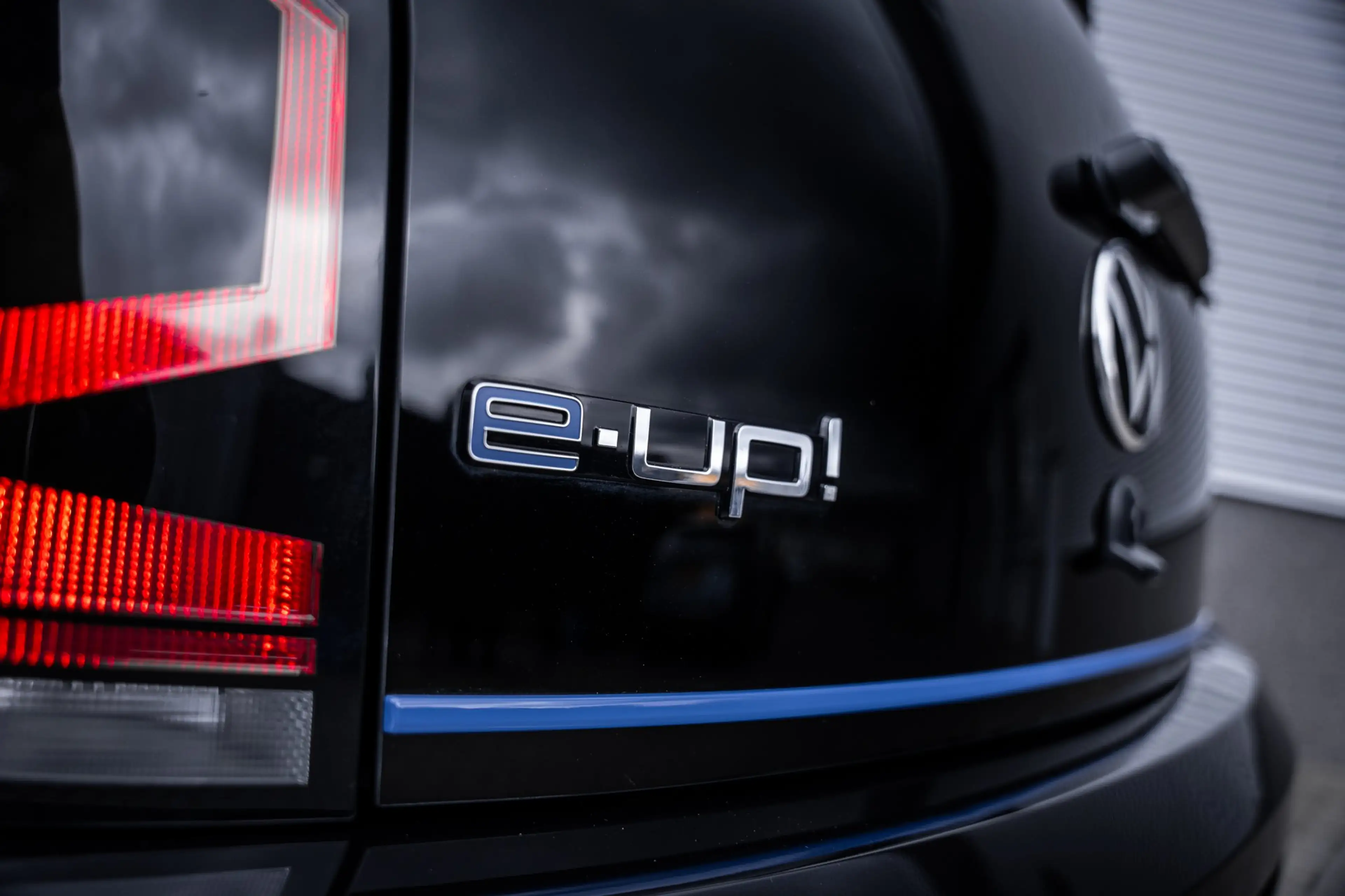 Volkswagen e-up! | Achteruitrijcamera | Airco (automatisch) | Cruis — photo 12