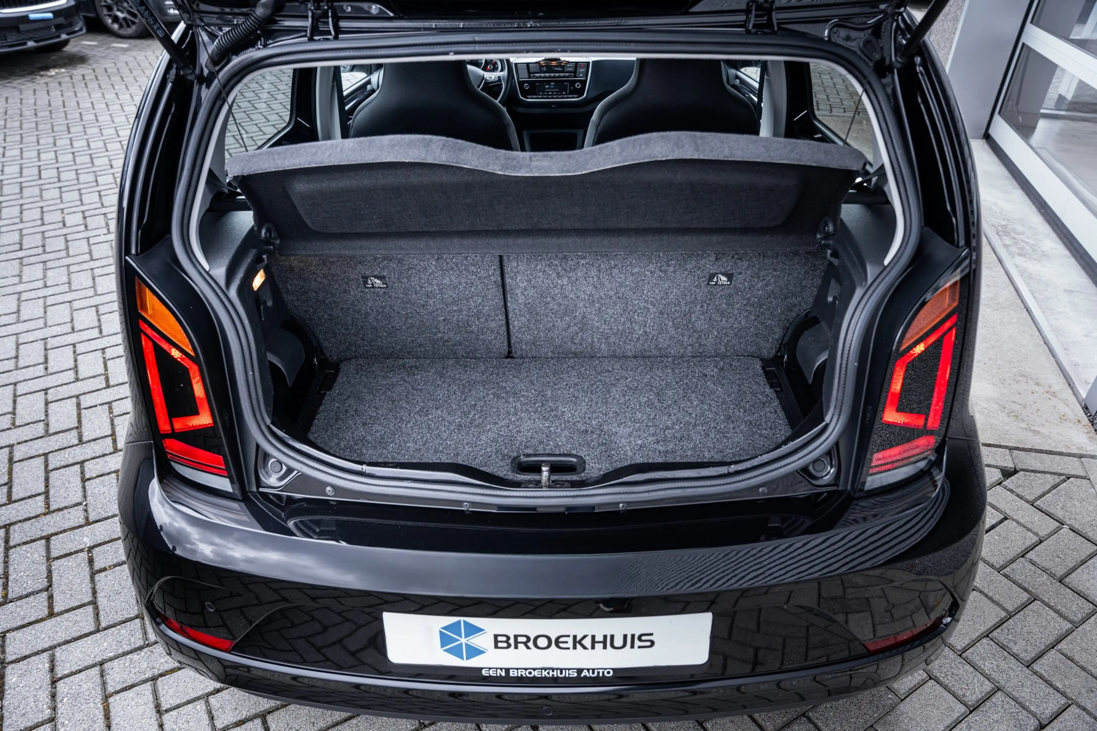 Volkswagen e-up! | Achteruitrijcamera | Airco (automatisch) | Cruis — photo 10