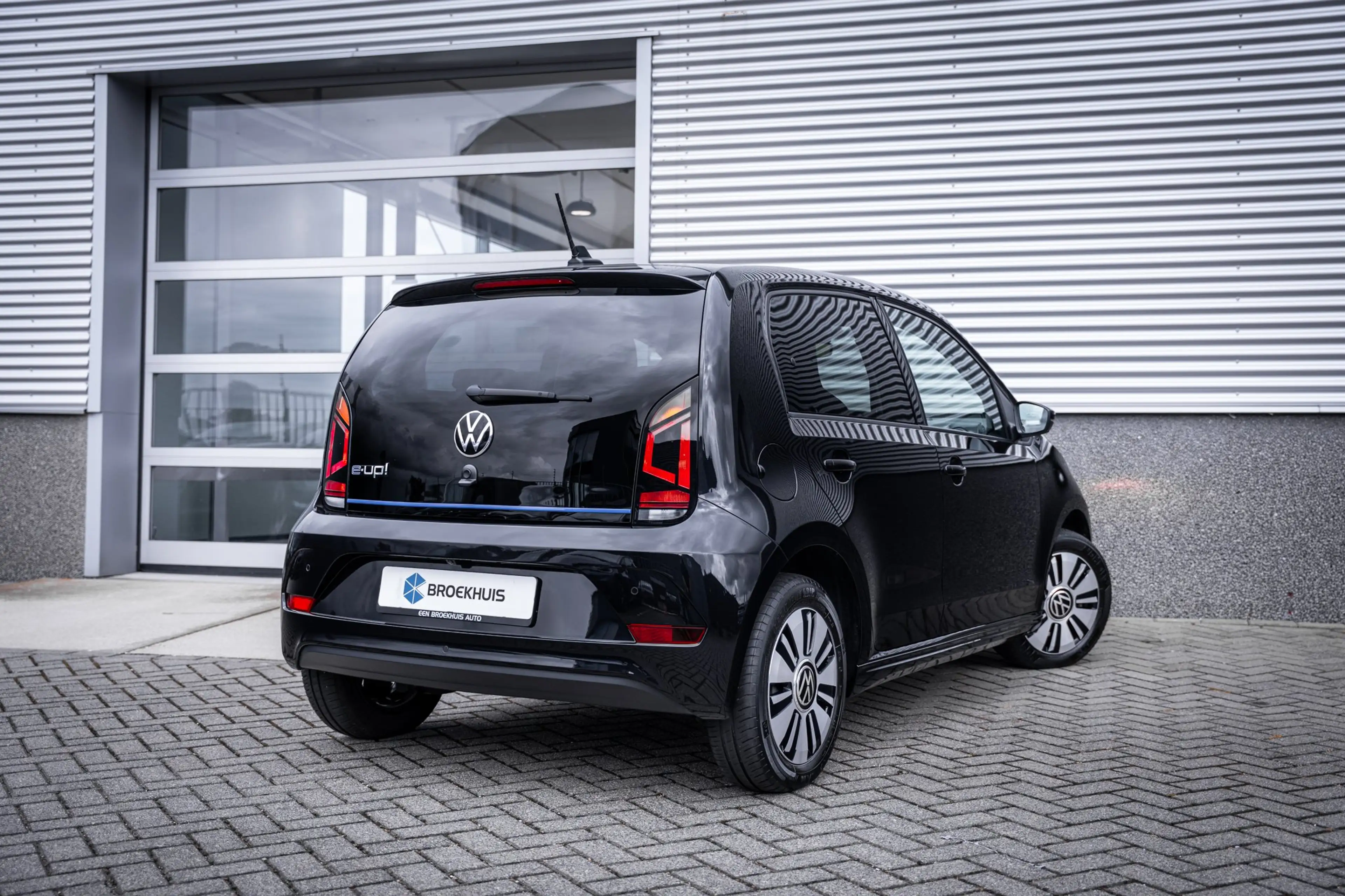 Volkswagen e-up! | Achteruitrijcamera | Airco (automatisch) | Cruis — photo 14