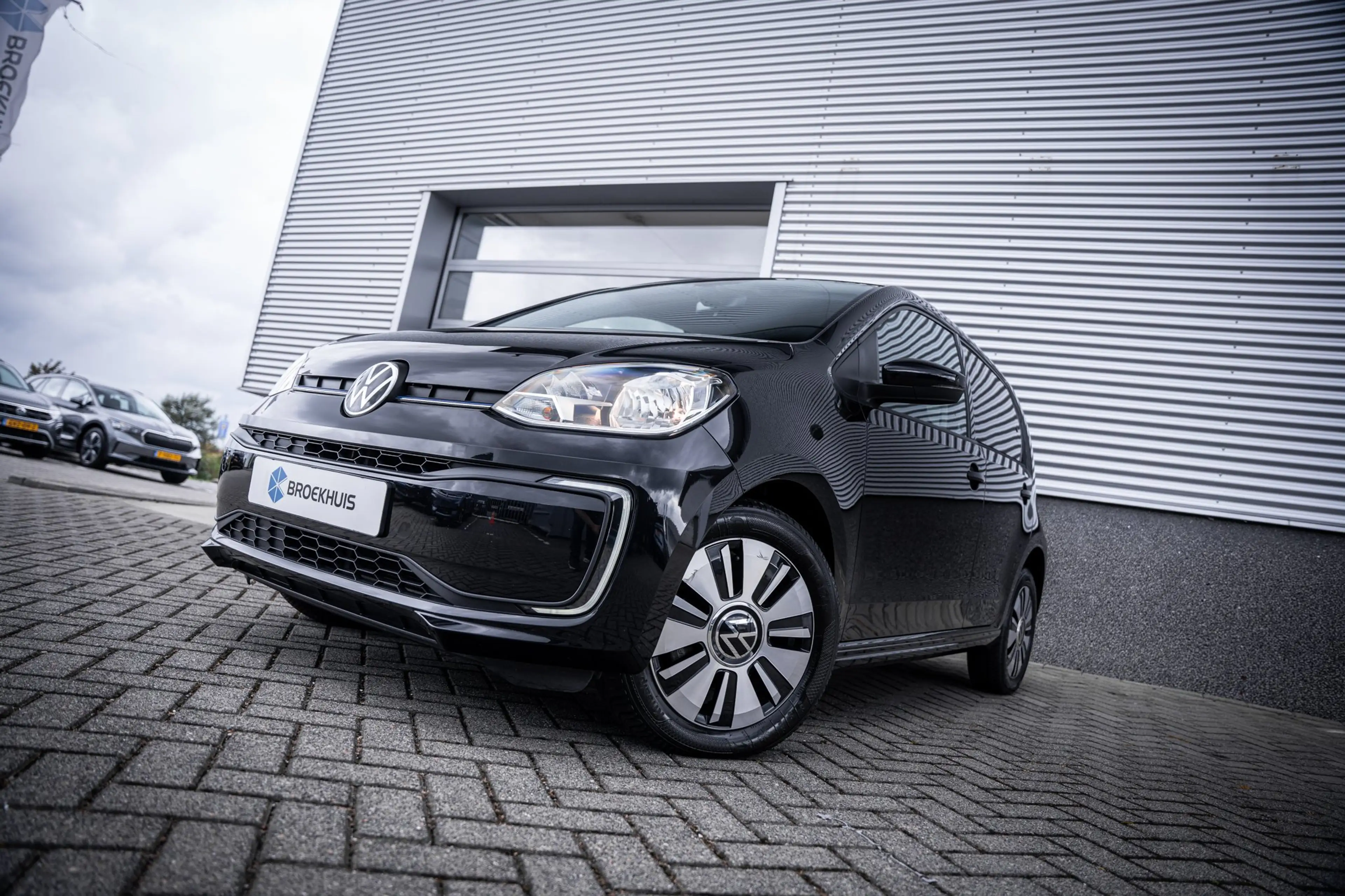 Volkswagen e-up! | Achteruitrijcamera | Airco (automatisch) | Cruis — photo 5