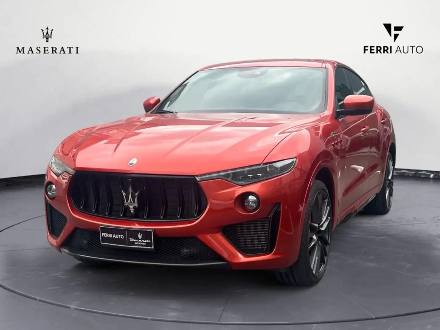 Maserati Levante V8 580 CV AWD Trofeo Portocaliu - 2