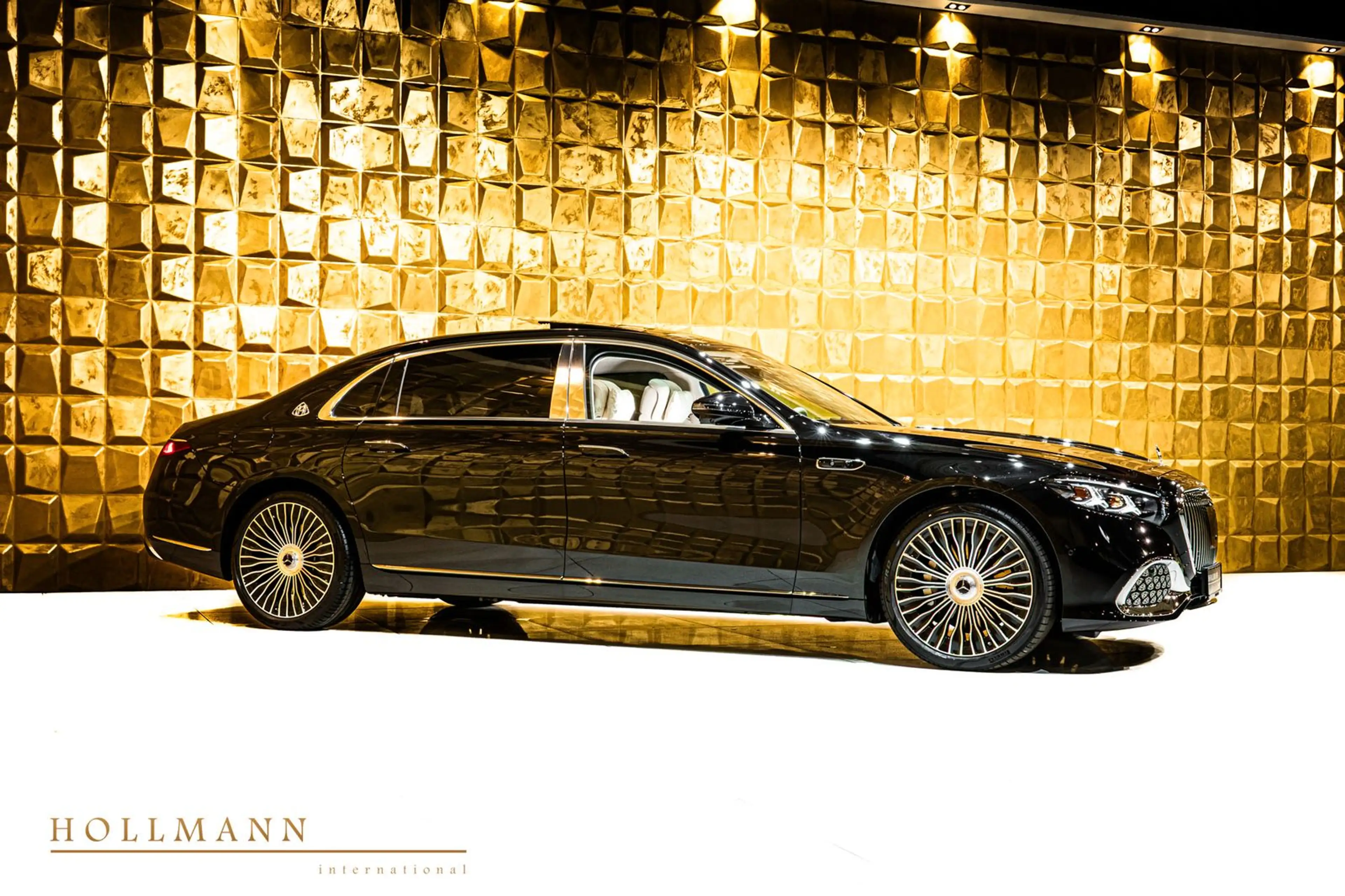 Mercedes-Benz S 580 MAYBACH + FACELIFT + 4 Seats + Burmester — photo 2
