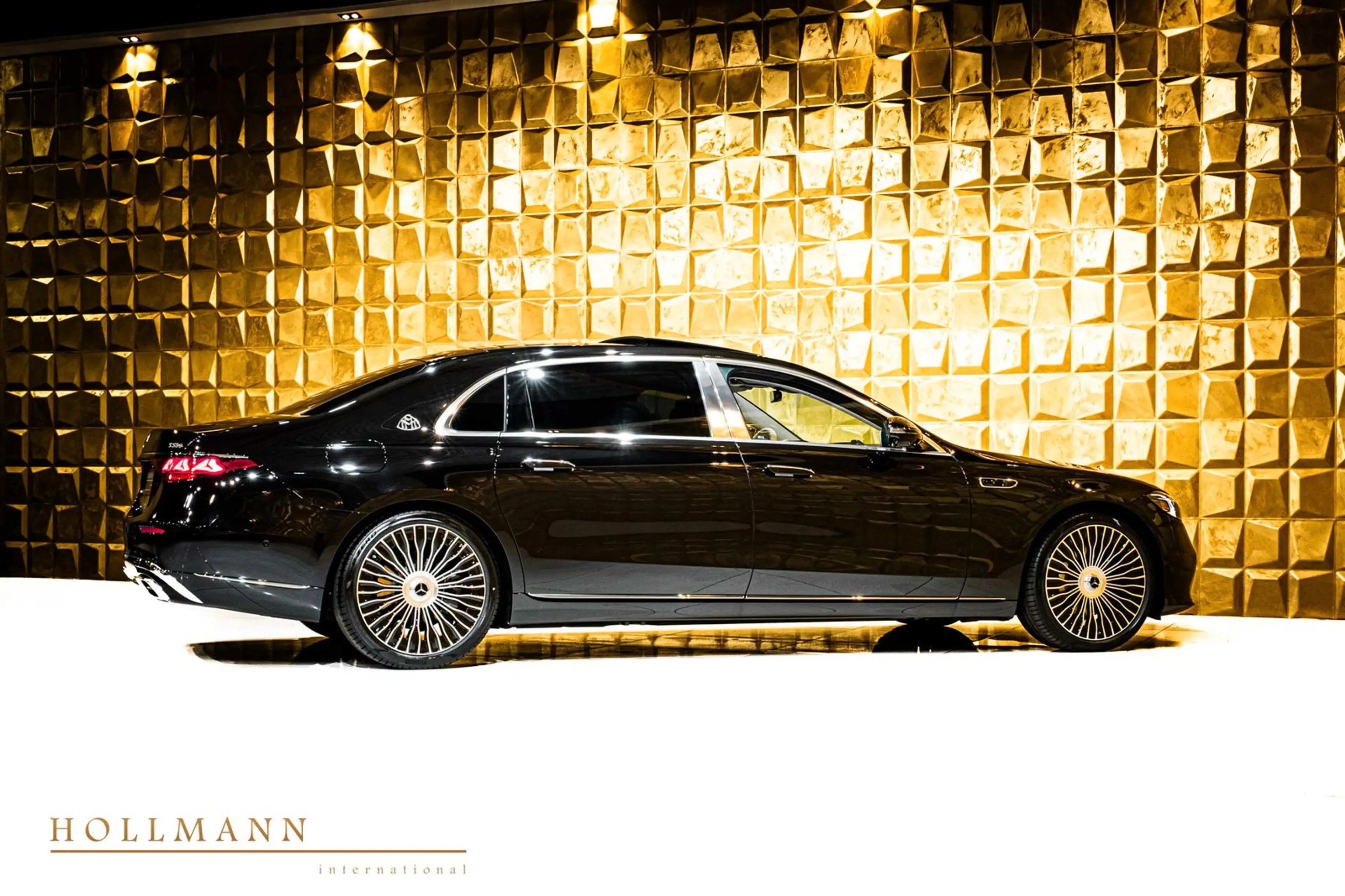 Mercedes-Benz S 580 MAYBACH + FACELIFT + 4 Seats + Burmester — photo 10