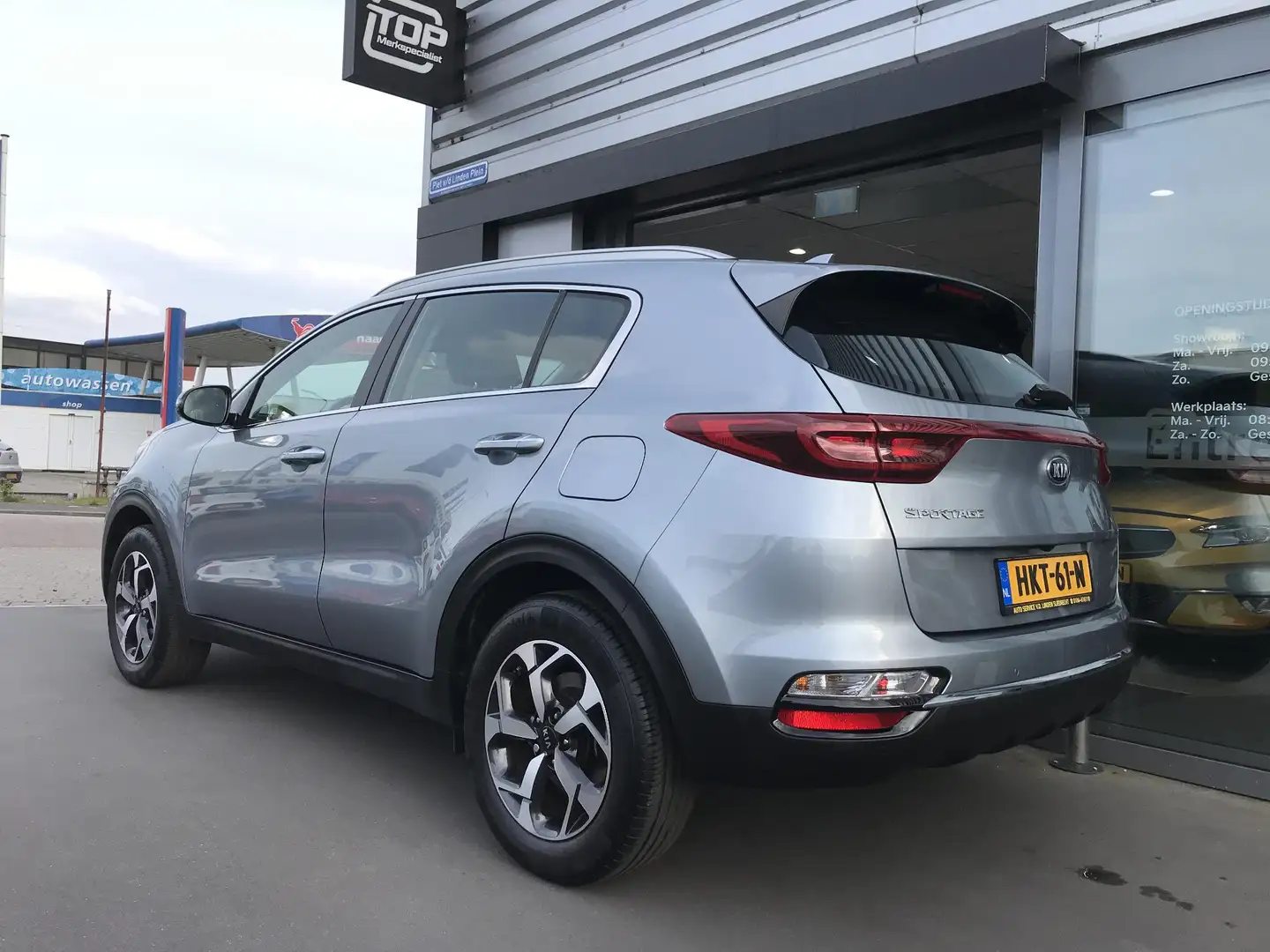 Kia Sportage 1.6 DynamicPlusLine Gris - 2