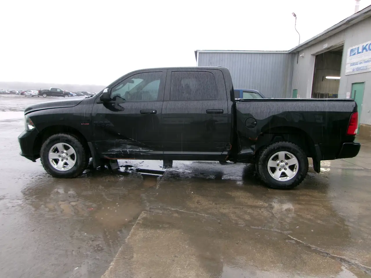 RAM 1500 снимка RAM 1500