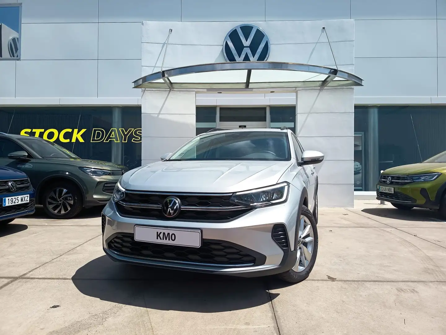 Volkswagen Taigo 1.0 TSI 70kW Gris - 1