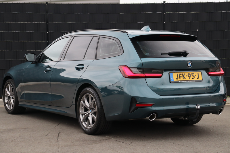BMW 320 3-serie Touring 320i High Executive Edition | Adap — photo 5