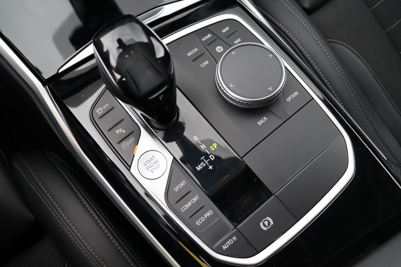 BMW 320 3-serie Touring 320i High Executive Edition | Adap — photo 24
