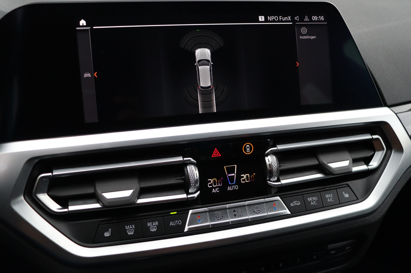 BMW 320 3-serie Touring 320i High Executive Edition | Adap — photo 19