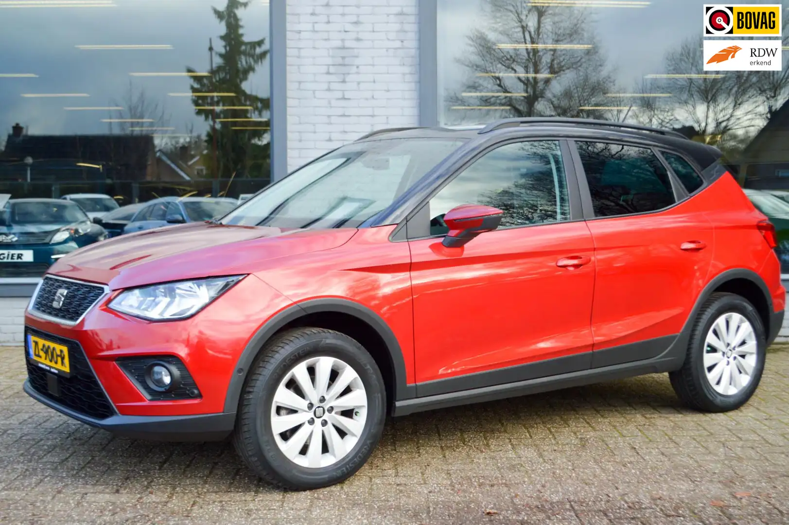 SEAT Arona 1.0 TSI Style Busn. Intense BEATS AUDIO|CAMERA|2 N Rouge - 1