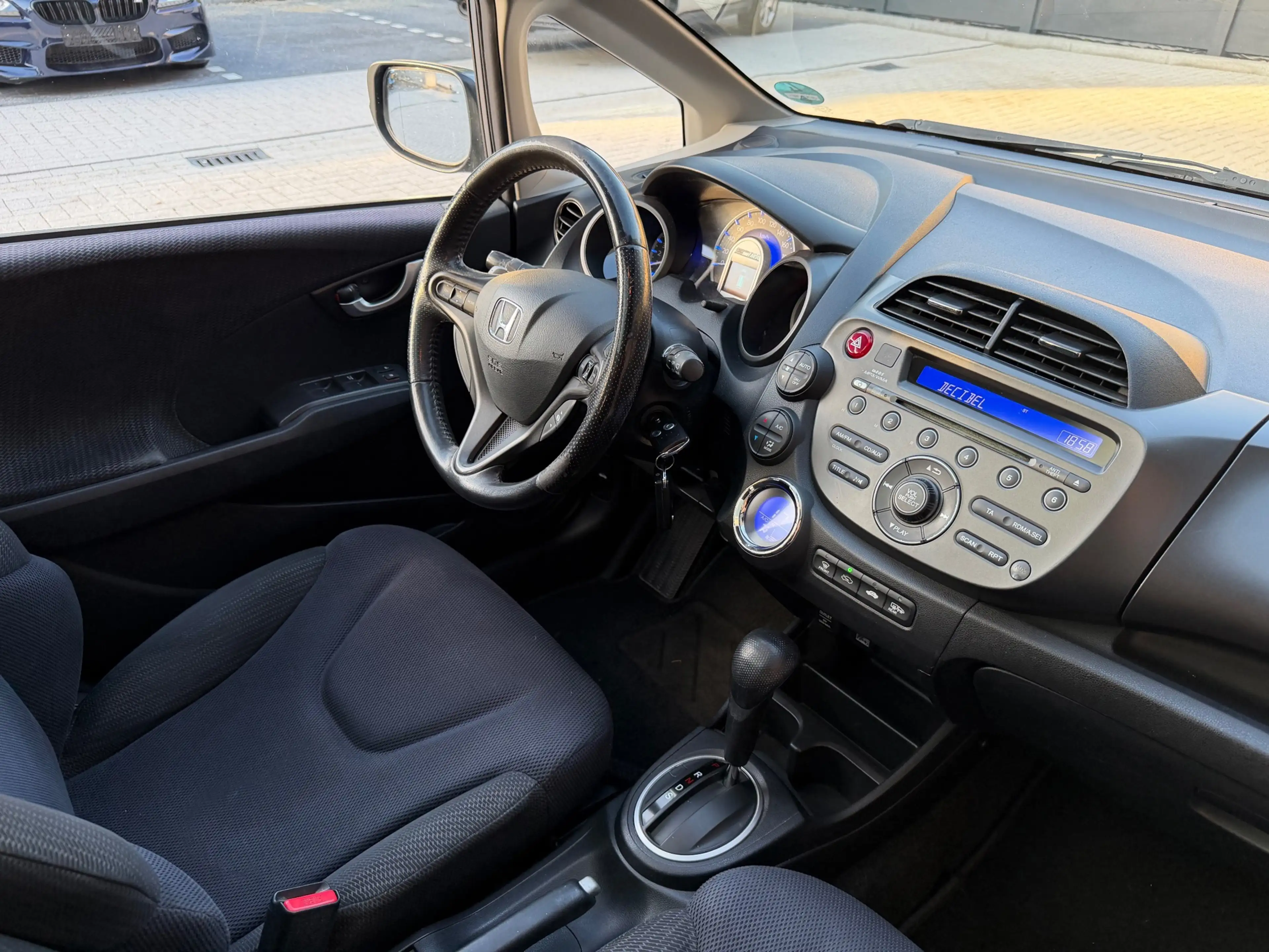 Honda Jazz 1.4 Hybrid Elegance 2014 PANO AUTOMAAT AIRCO — photo 13