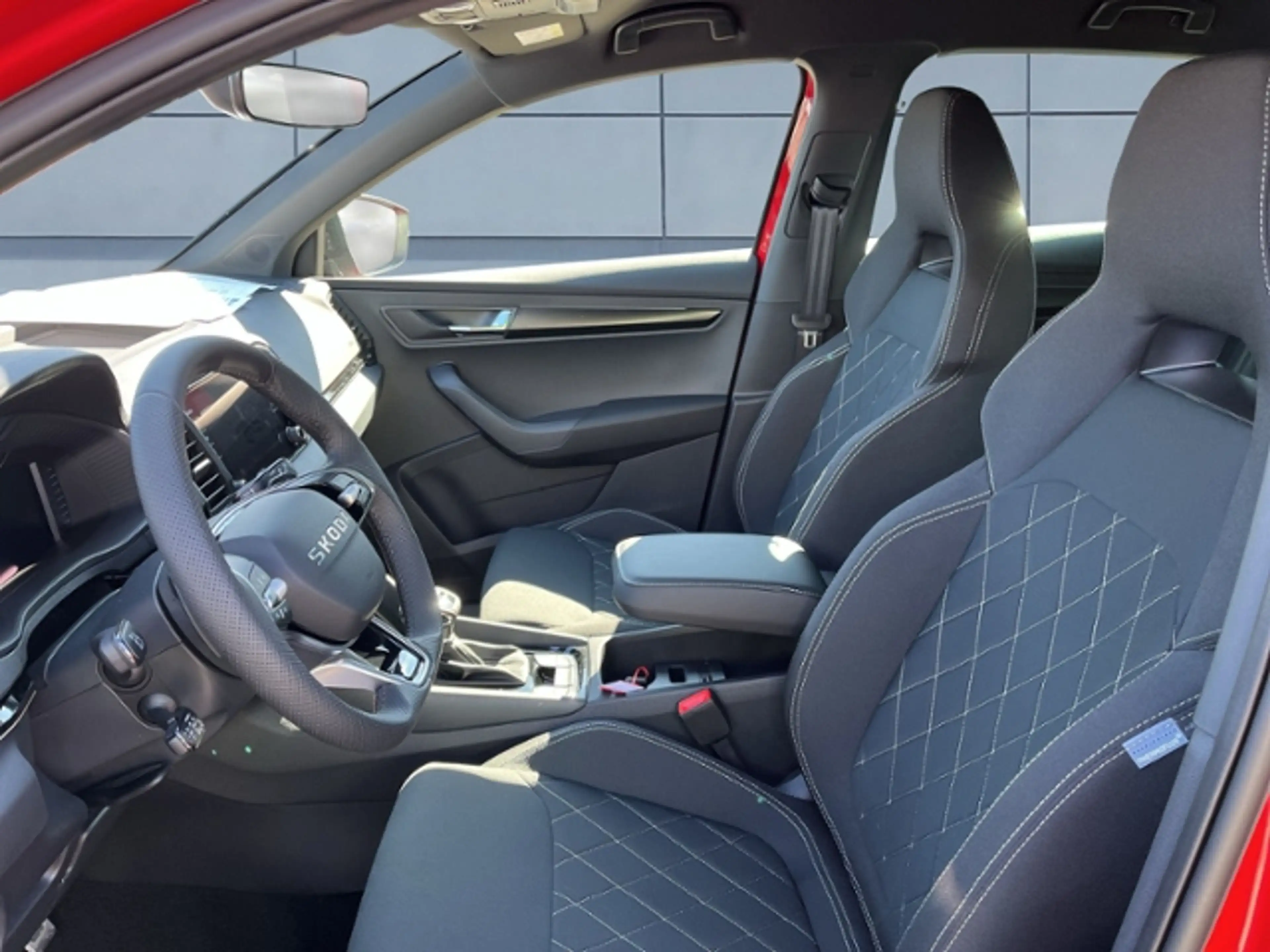 Skoda Karoq Sportline 1,5TSI 150PS DSG NAVI ACC AHK DCC — photo 6