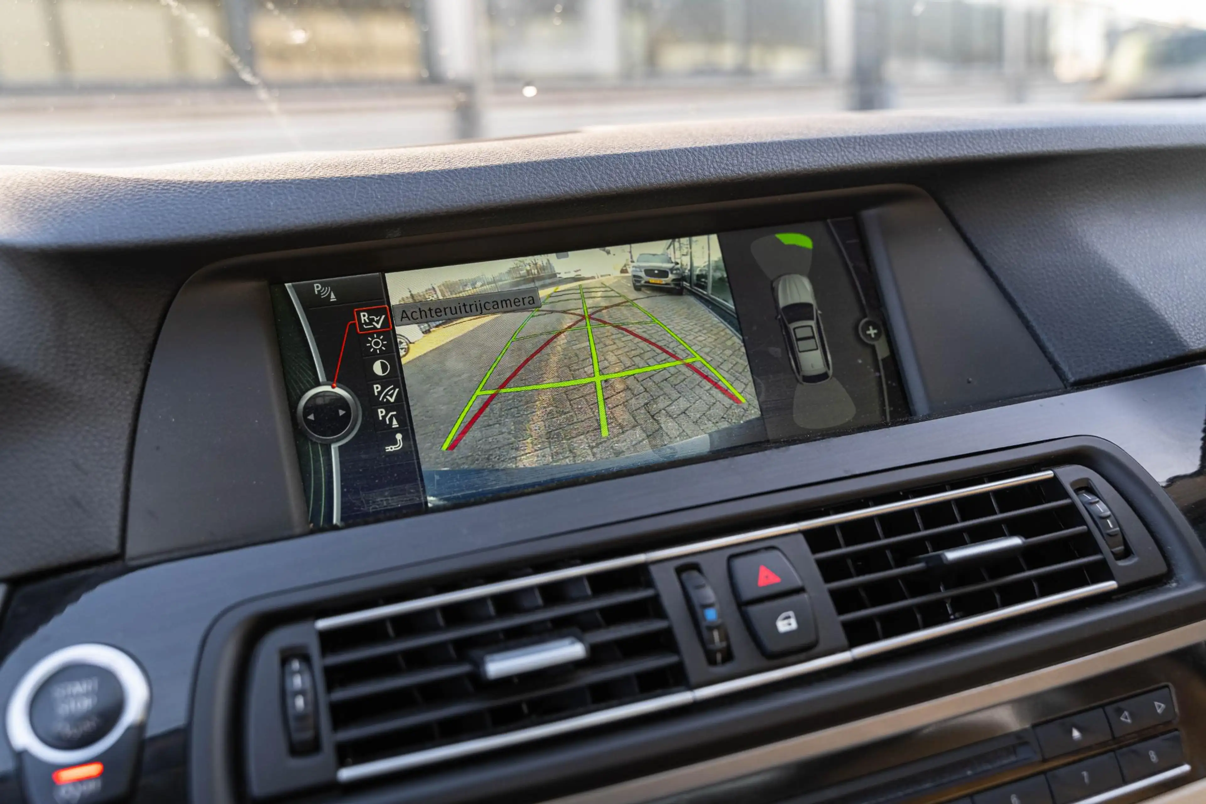 BMW 528 5-serie Touring 528xi High Executive — photo 18
