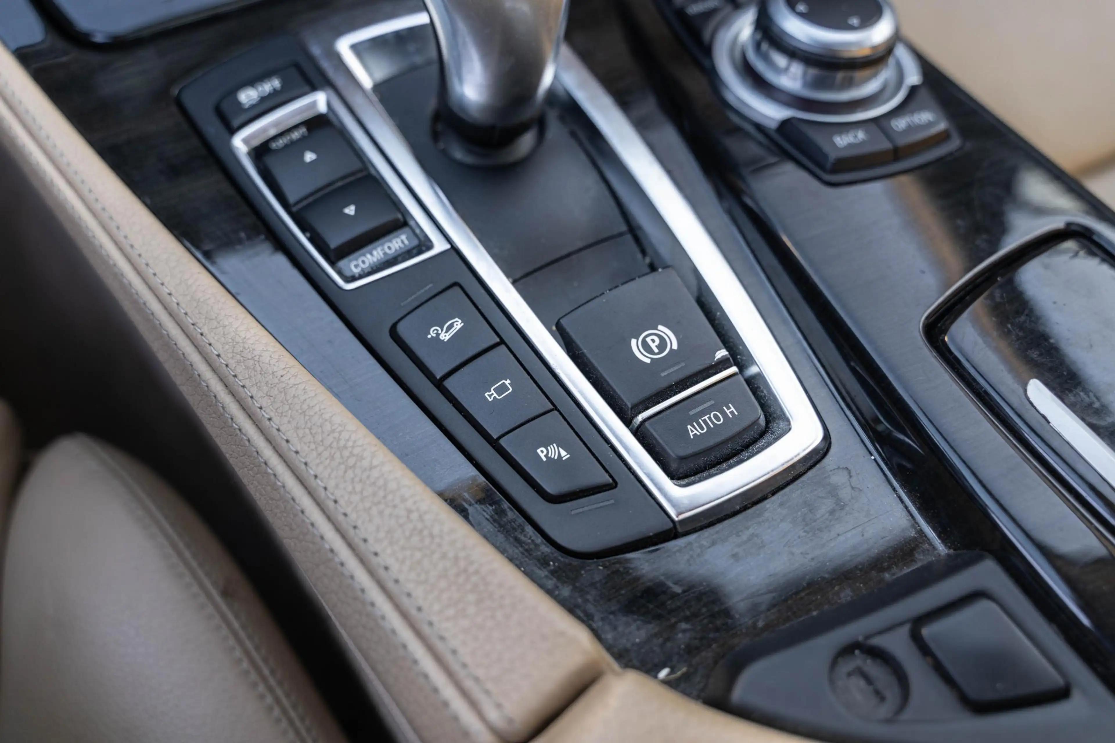 BMW 528 5-serie Touring 528xi High Executive — photo 32