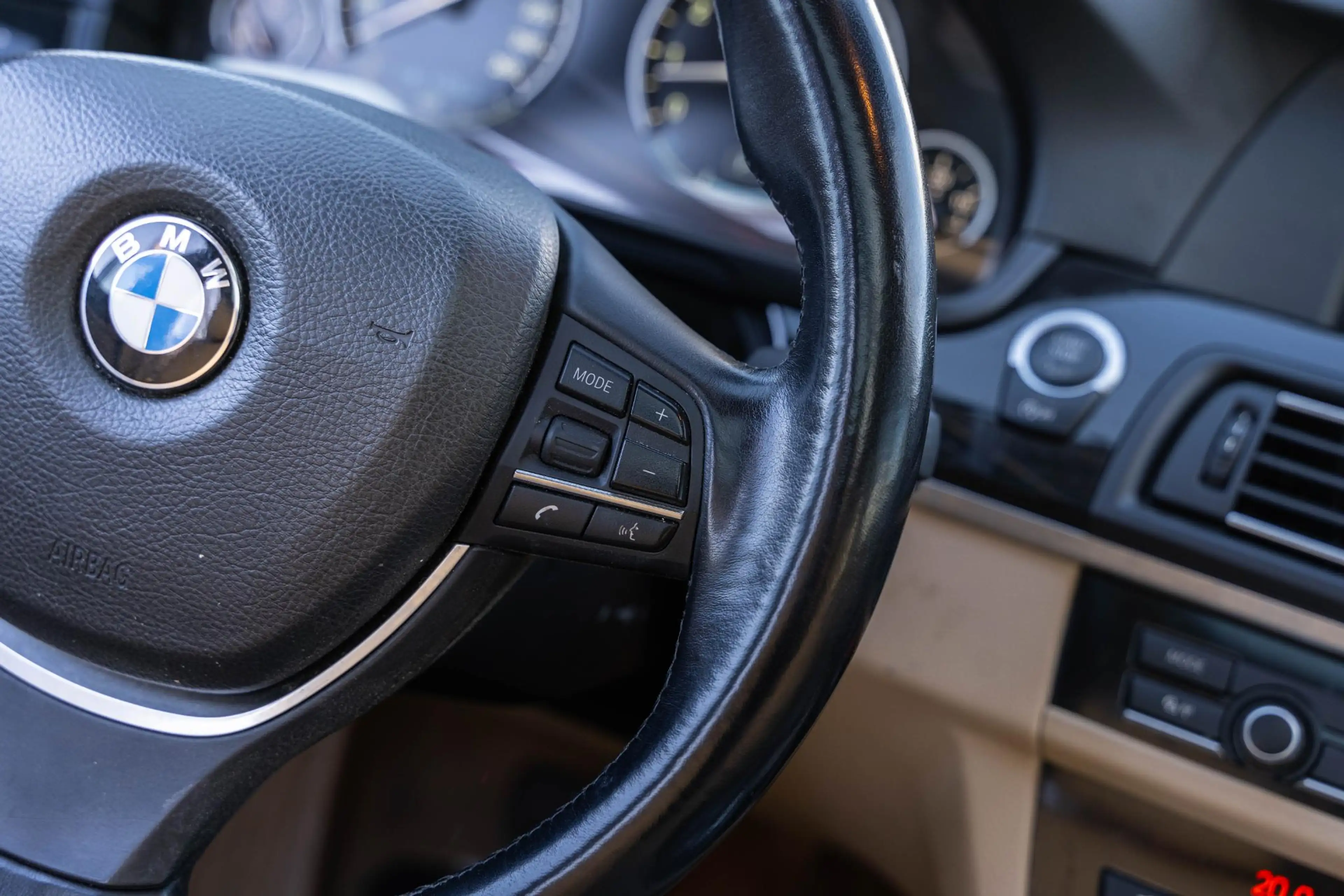 BMW 528 5-serie Touring 528xi High Executive — photo 23