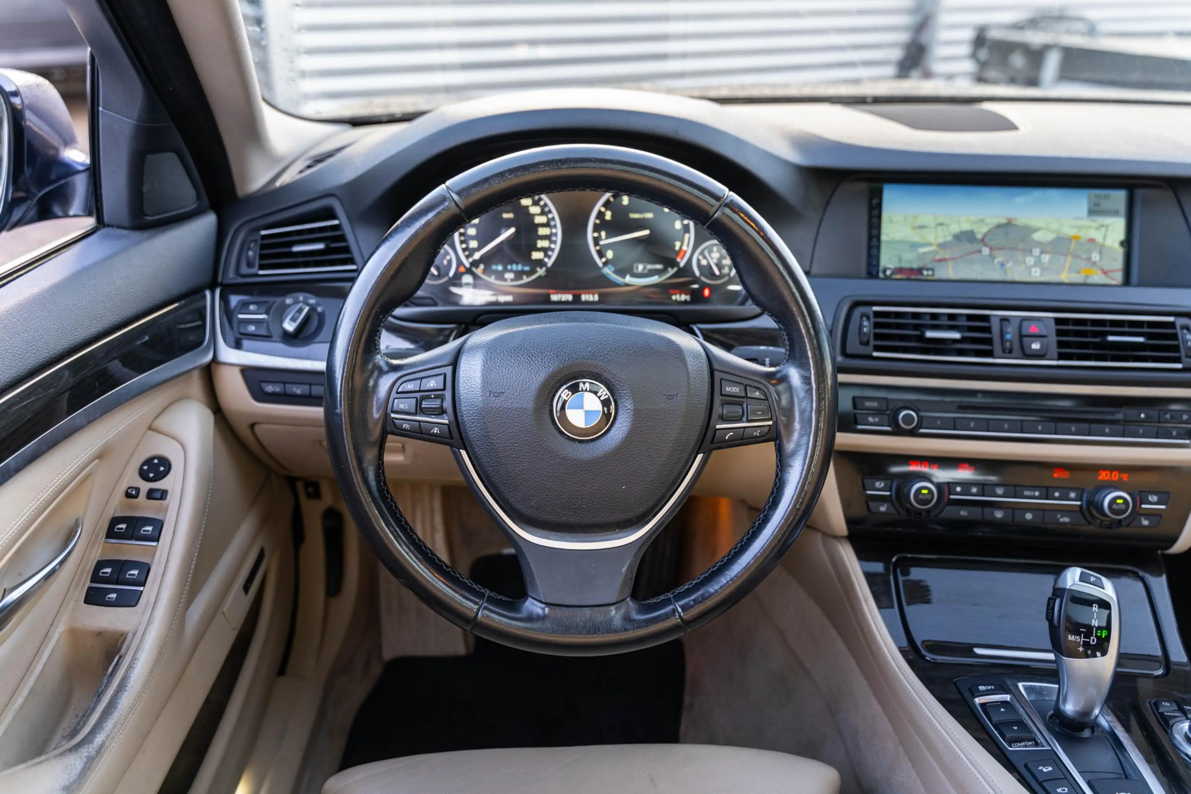 BMW 528 5-serie Touring 528xi High Executive — photo 29
