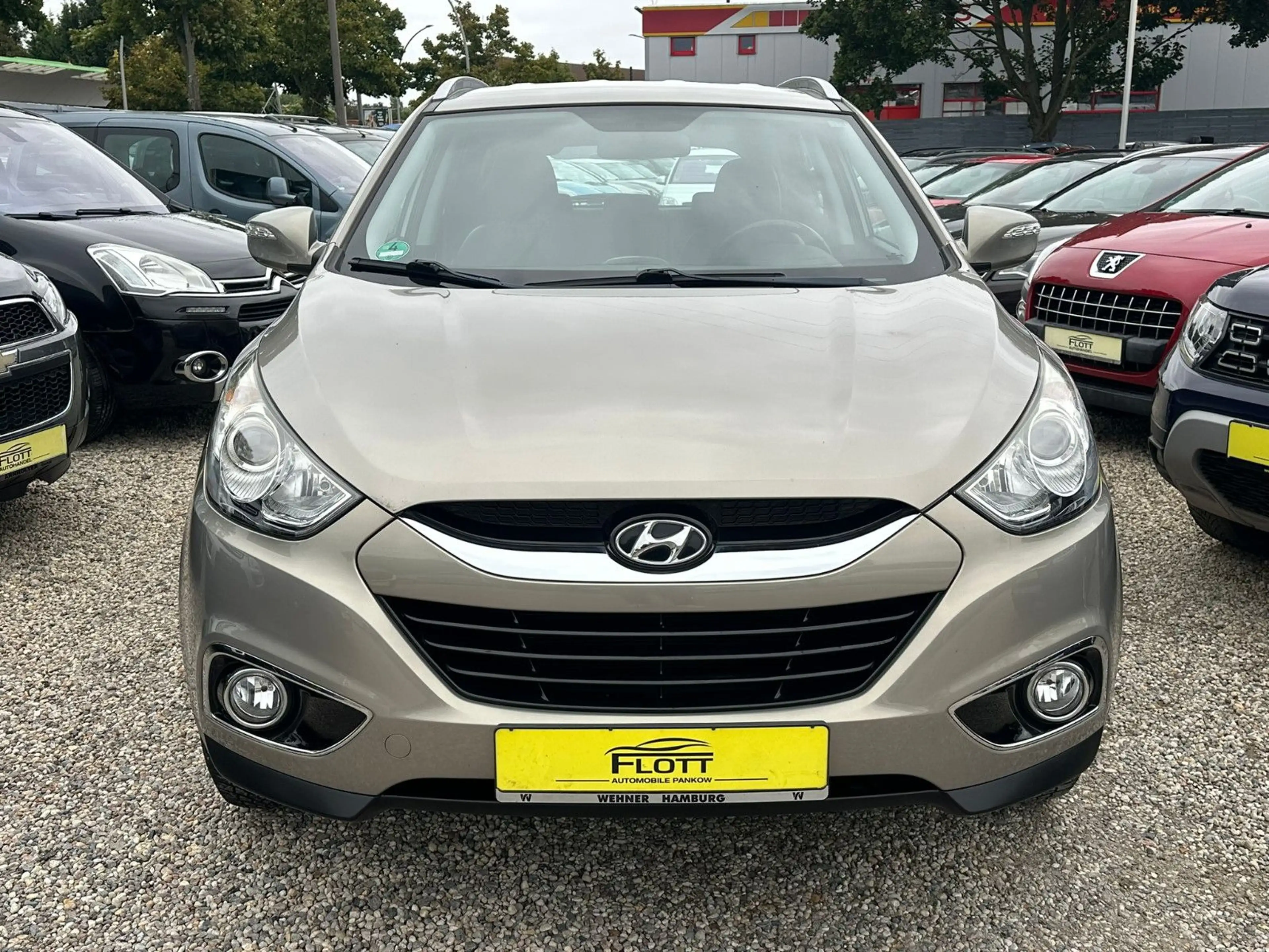 Hyundai iX35 *Klimaaut.*MFL*SitzH* TÜV Neu — photo 3