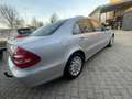 Mercedes-Benz E 240 V6 Elegance Limousine 1Hand MB S-Heft Top Gepflegt Grau - thumbnail 5