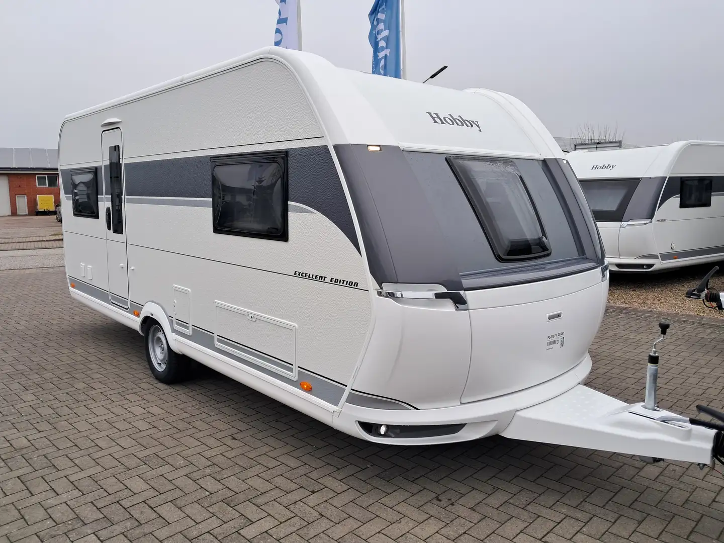 Hobby Excellent Edition 540 UL *Modell 2025* Weiß - 1