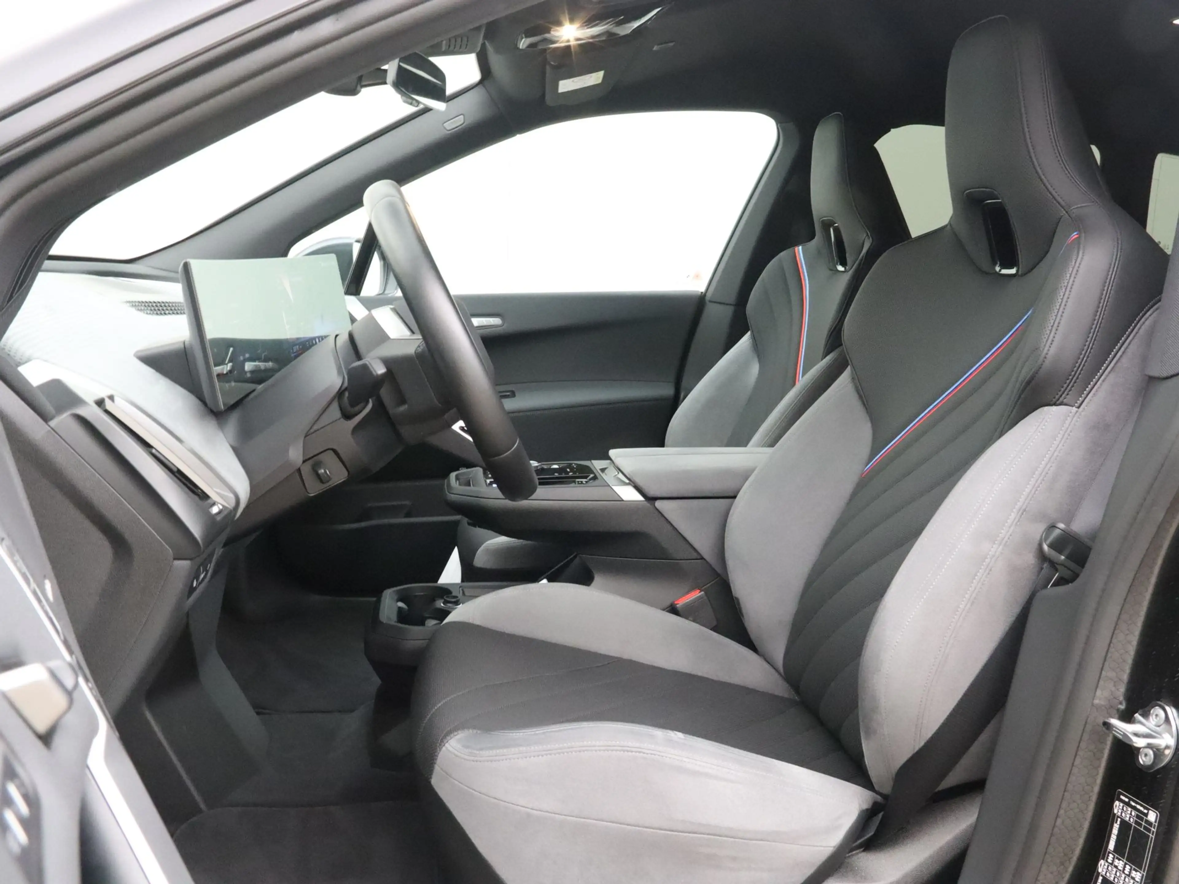 BMW iX xDrive45 101 kWh Facelift | M Sportpakket | Fr — photo 4