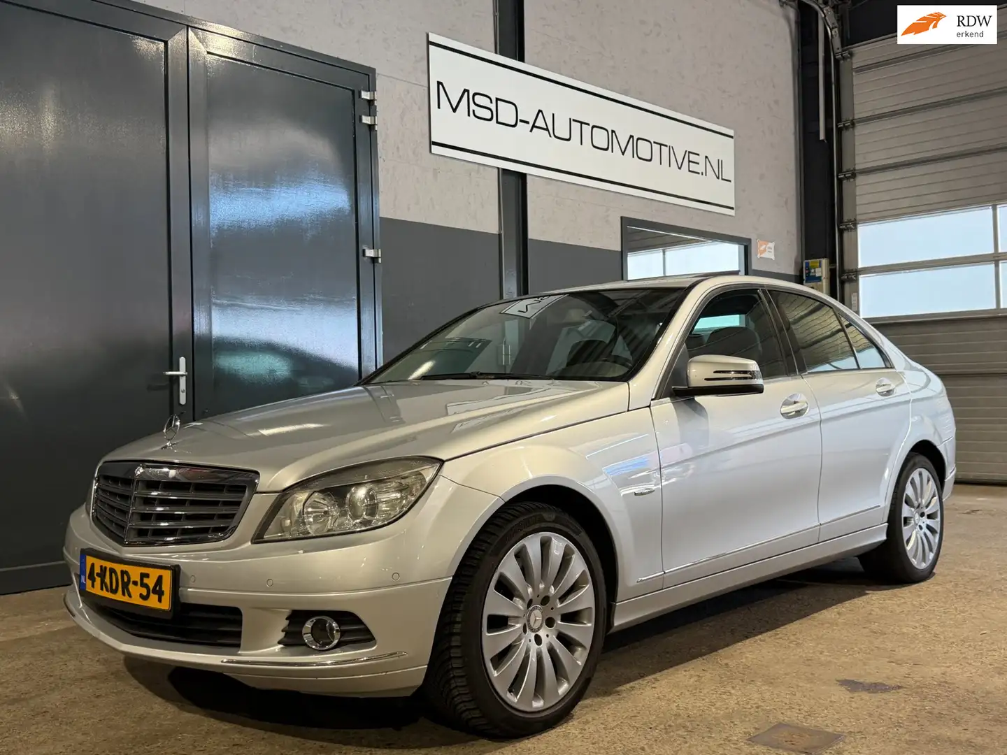 Mercedes-Benz C 320 CDI Elegance APK VERLOPEN Grau - 1