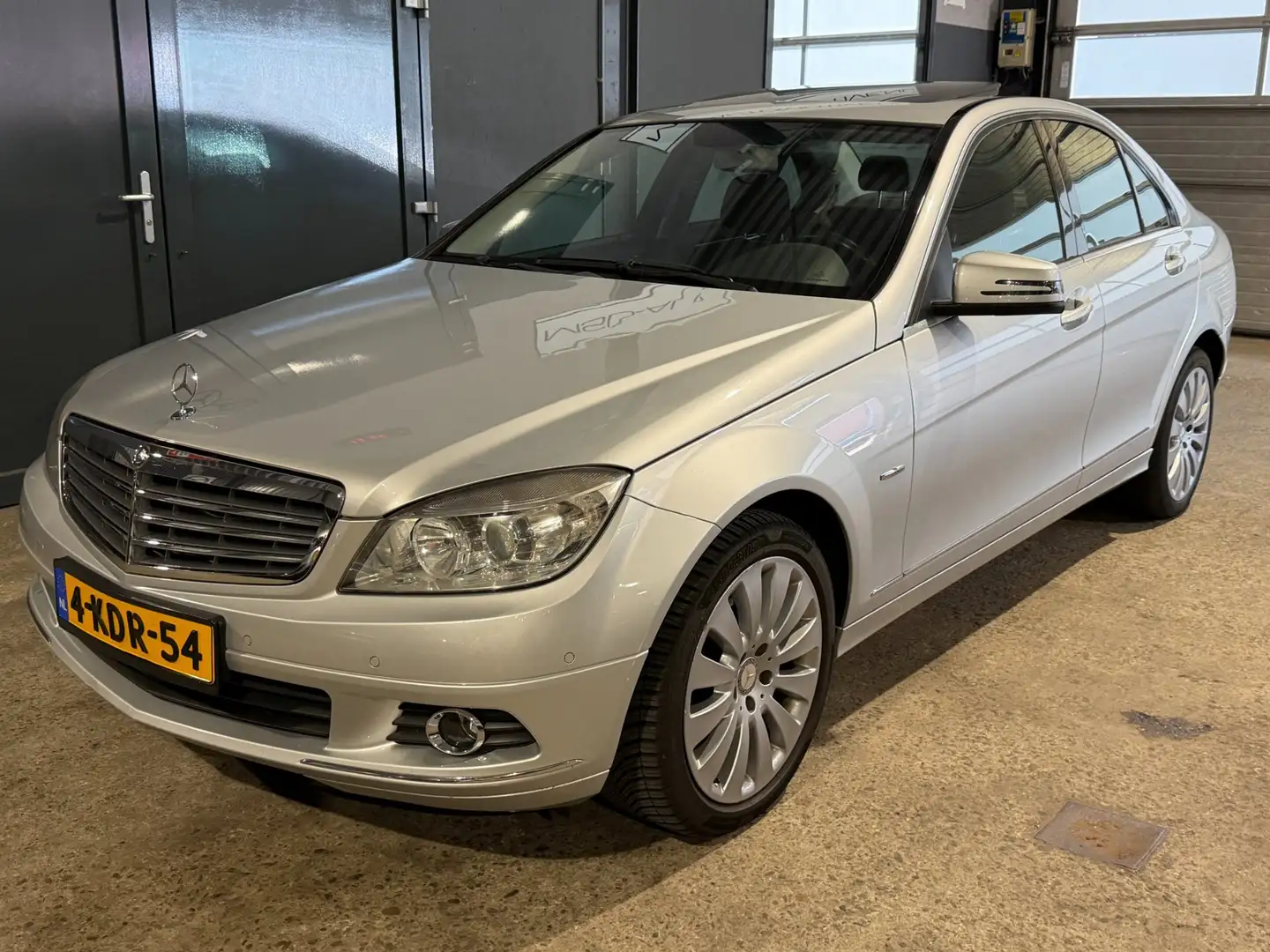 Mercedes-Benz C 320 CDI Elegance APK VERLOPEN Grau - 2