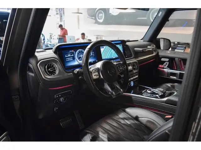 Mercedes-Benz G-Class view 3